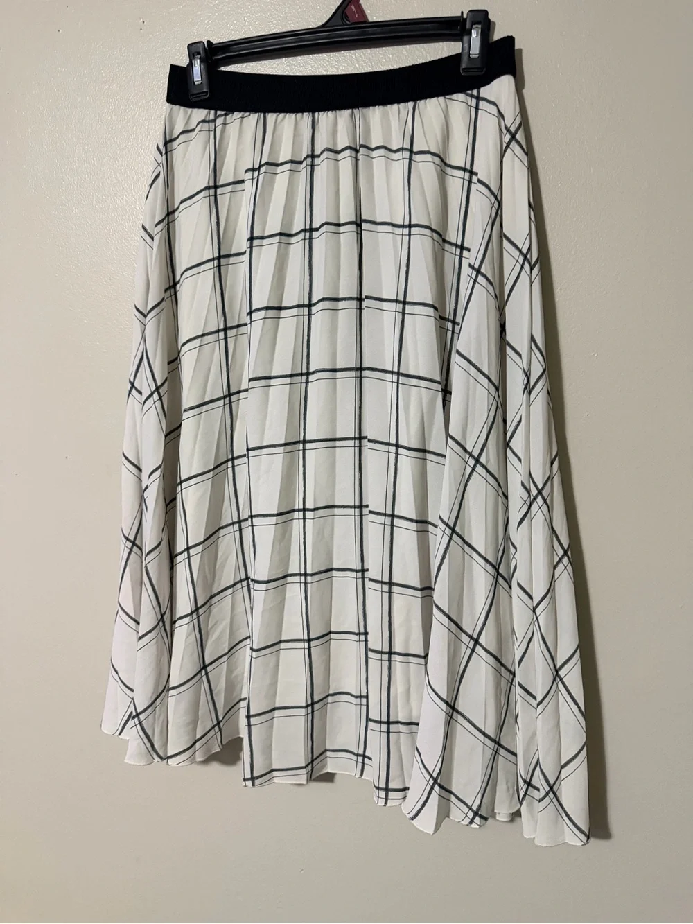 H&M Black and White Windowpane Skater Skirt